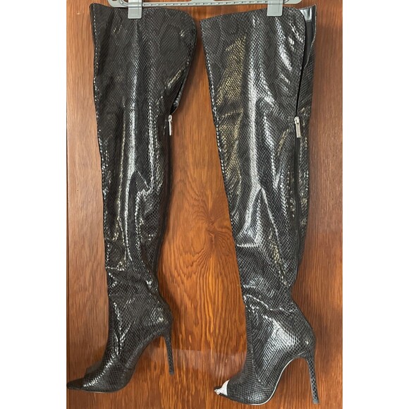 Cape Robbin Shoes - Cape Robbin Black Heeled Boots